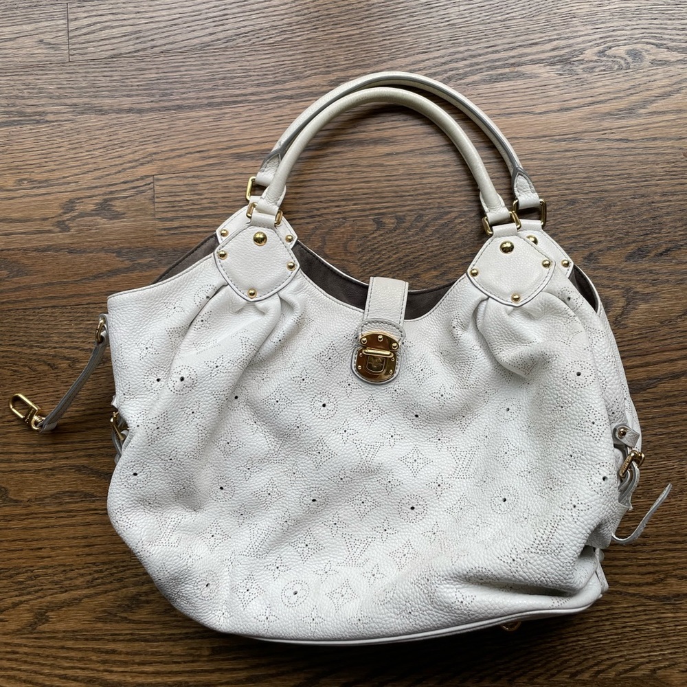 Louis Vuitton Mahina Shoulder Bag